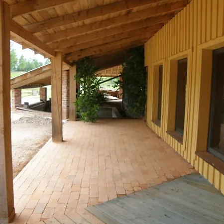 农家乐 Nakatu Turismitalu Karula