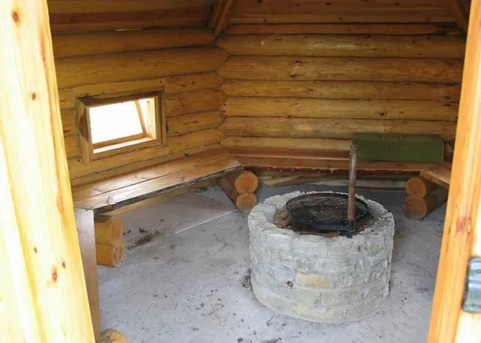 Nakatu Turismitalu Alojamento de Turismo Rural Karula